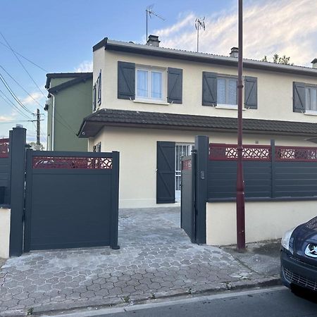 Chambre Pour 2 Personnes Avec Lit Separe Dans La Banlieue Parisienne Bondy Dış mekan fotoğraf