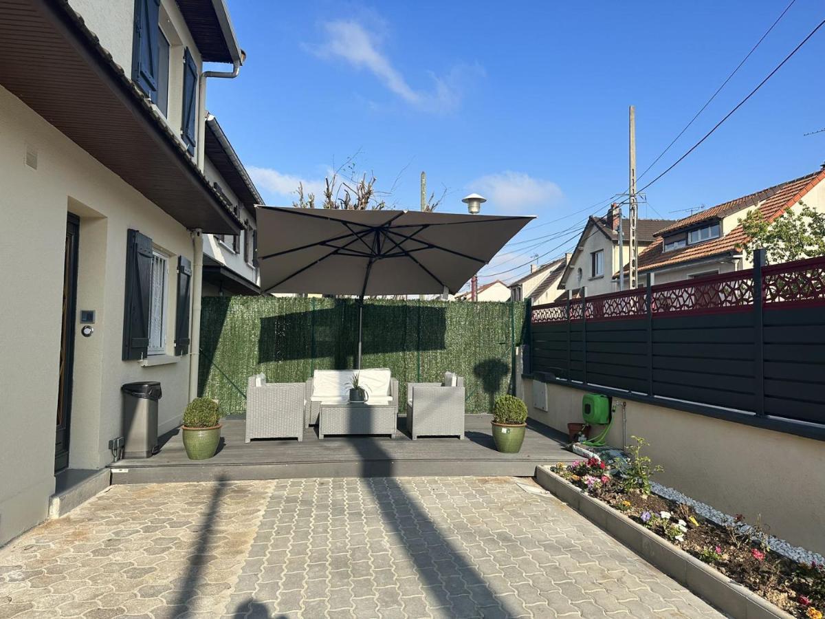 Chambre Pour 2 Personnes Avec Lit Separe Dans La Banlieue Parisienne Bondy Dış mekan fotoğraf